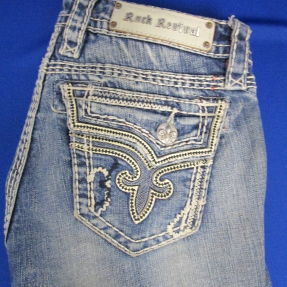 Rock Revival Designed For Buckle Kai Capri Sz 26